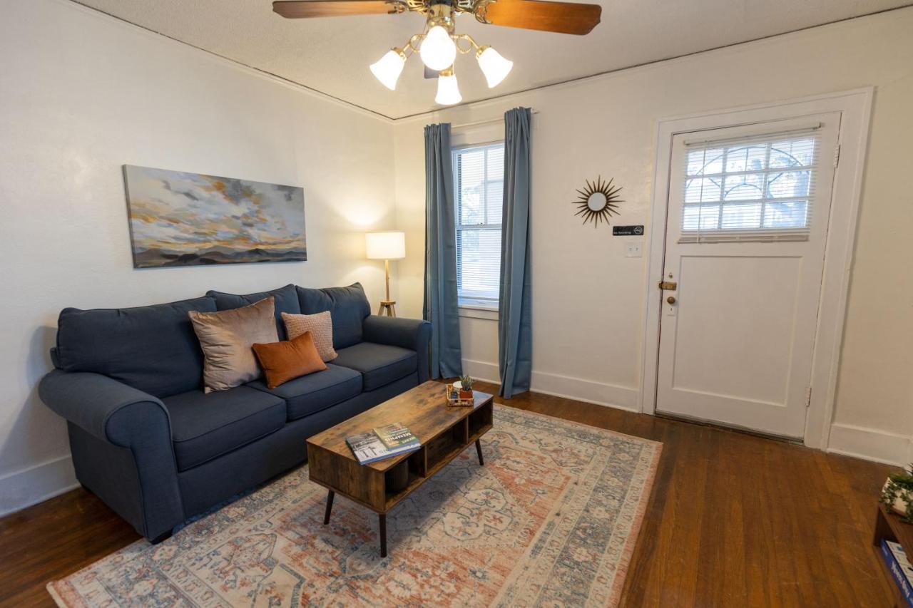 Historic Revival King Bed Midtown Memphis 68 Yes Pets Fast Wifi Free Parking Villa Bagian luar foto