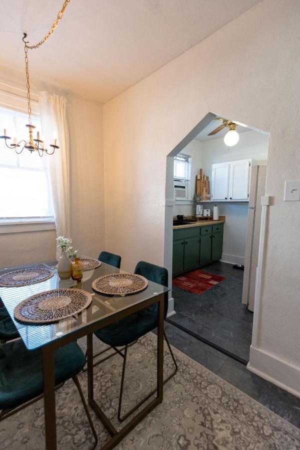 Historic Revival King Bed Midtown Memphis 68 Yes Pets Fast Wifi Free Parking Villa Bagian luar foto