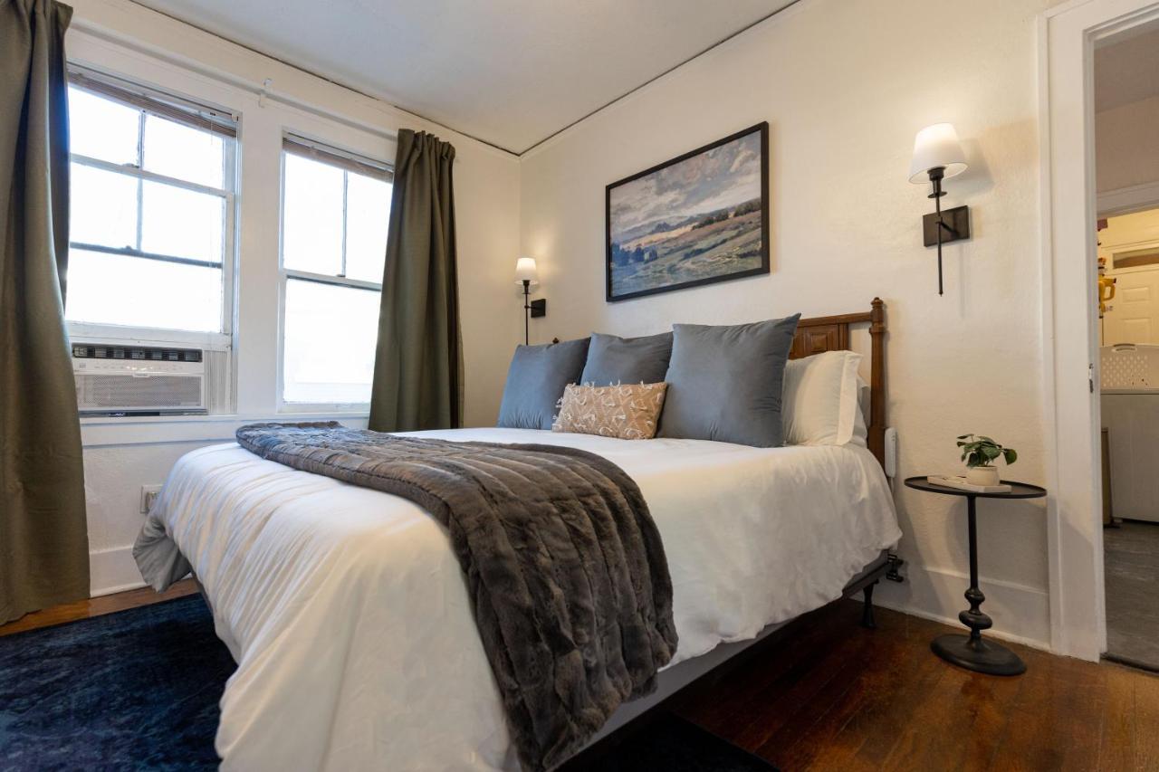Historic Revival King Bed Midtown Memphis 68 Yes Pets Fast Wifi Free Parking Villa Bagian luar foto